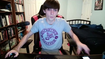 Straightwhiteboy21  05-03-2021